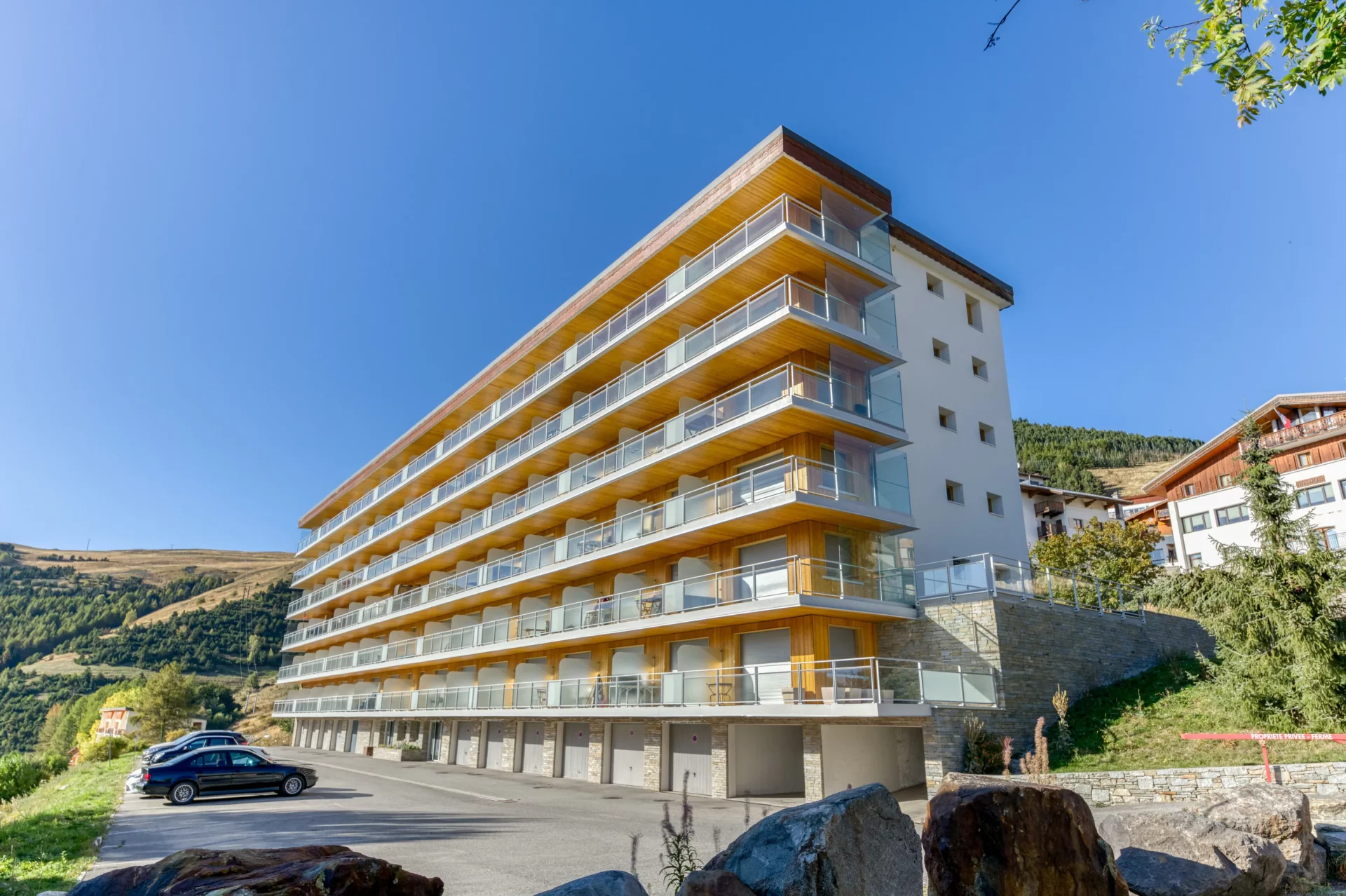 Location appartement à l'alpe d'huez - Immeuble le Majestic N2