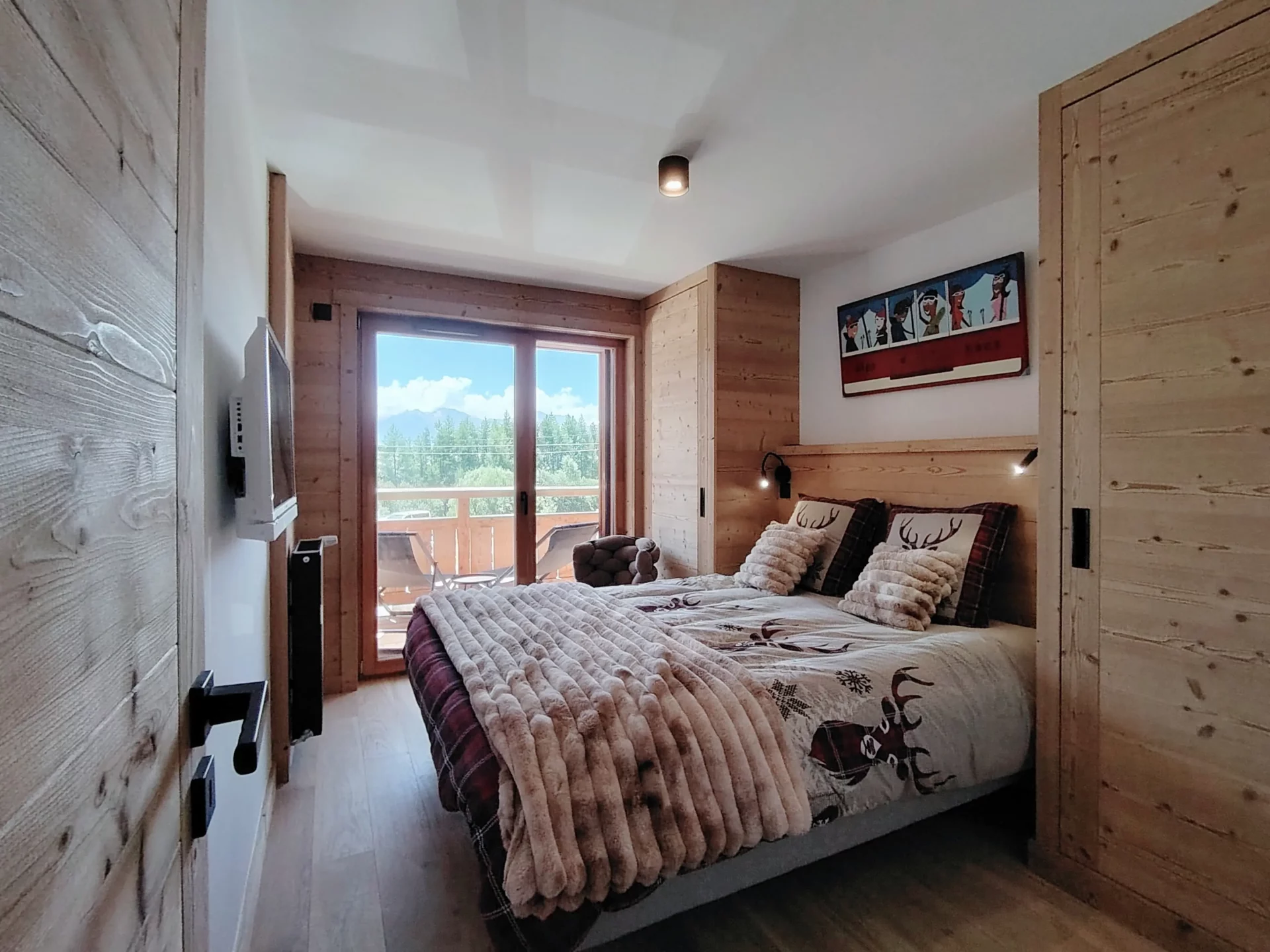 Chambre d'un appartement à louer à l'alpe d'huez dans la résidence Cachemire